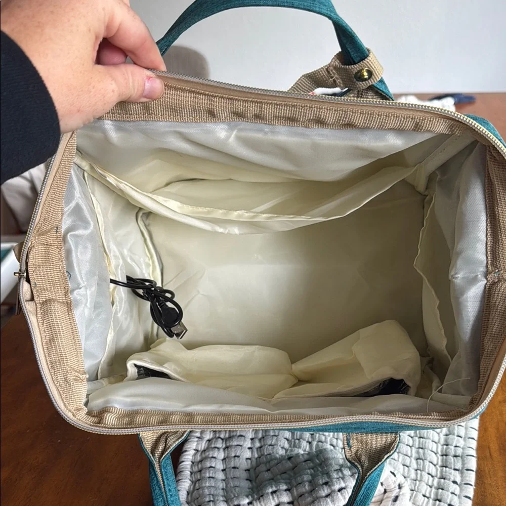 Pump bag with cooler